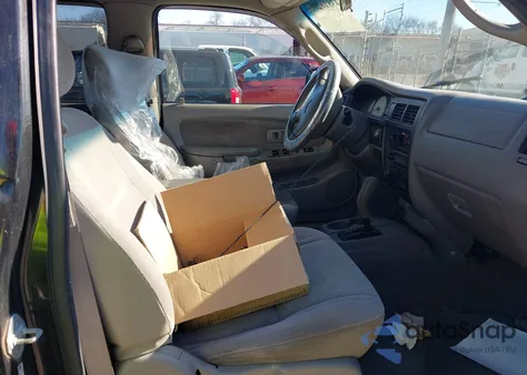 2004 Toyota Tacoma Prerunner V6 из США, поврежденный, VIN 5TEGN92NX4Z353896